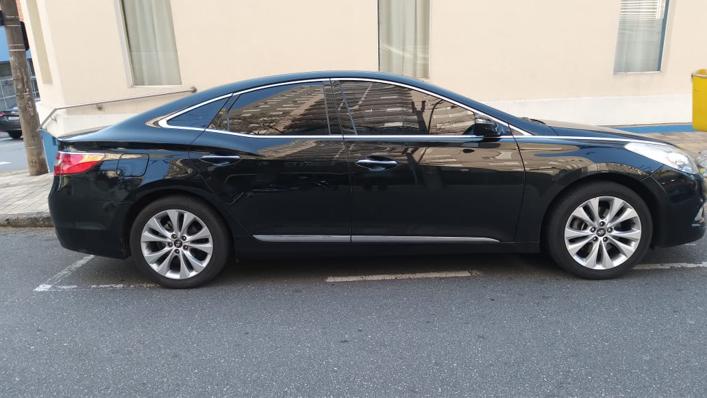 I/HYUNDAI AZERA 3.0 V6 BLINDADO. ANO/MODELO: 2012/2013, PLACA F   7. COR PRETA.  GASOLINA. COM DIREITO A DOC.