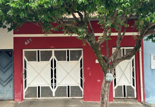DIREITOS SOBRE 50%, SOBRE 01 IMÓVEL, , BAIRRO QUEMIL, ÁREA CONSTRUÍDA DE 94,47 M² E ÁREA TOTAL DE 125 M² ,  BIRIGUI/SP