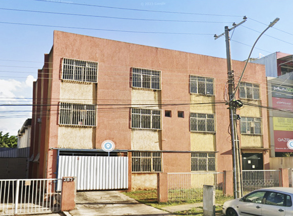 PRÉDIO COMERCIAL c/ 860 m² A.T. e 1028 m² A.C. localizado no SIG/SUL em BRASÍLIA/DF.