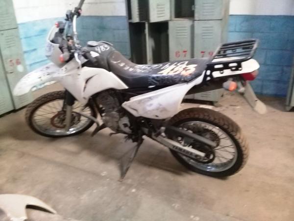 Leilão de MOTO YAMAHA - MODELO LANDER 250