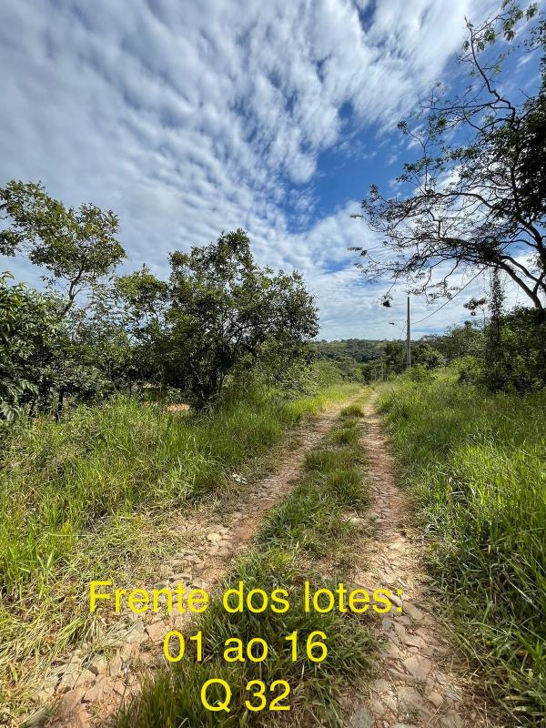 Lote 9 - terreno com a área de 360 m², n° 09 (nove), da quadra n° 32 (trinta e dois), bairro estrela do sul, em mateus leme/mg.