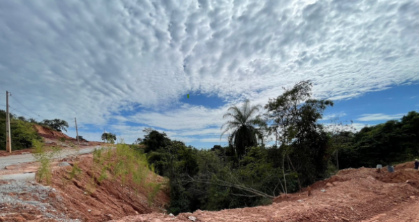 Lote 1 - terreno com área de aprox. 2.284m² - matrículas sob nºs 39.412, 39.413, 39.414, 39.415, 39.416 e 39.417.