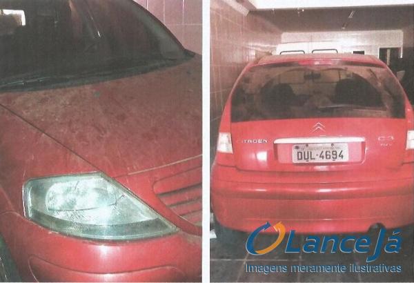 A) PLACA, DUL-4694 - RENAVAM, 939.017.156 - B) PLACA, CWB-0655 - RENAVAM, 696.262.070